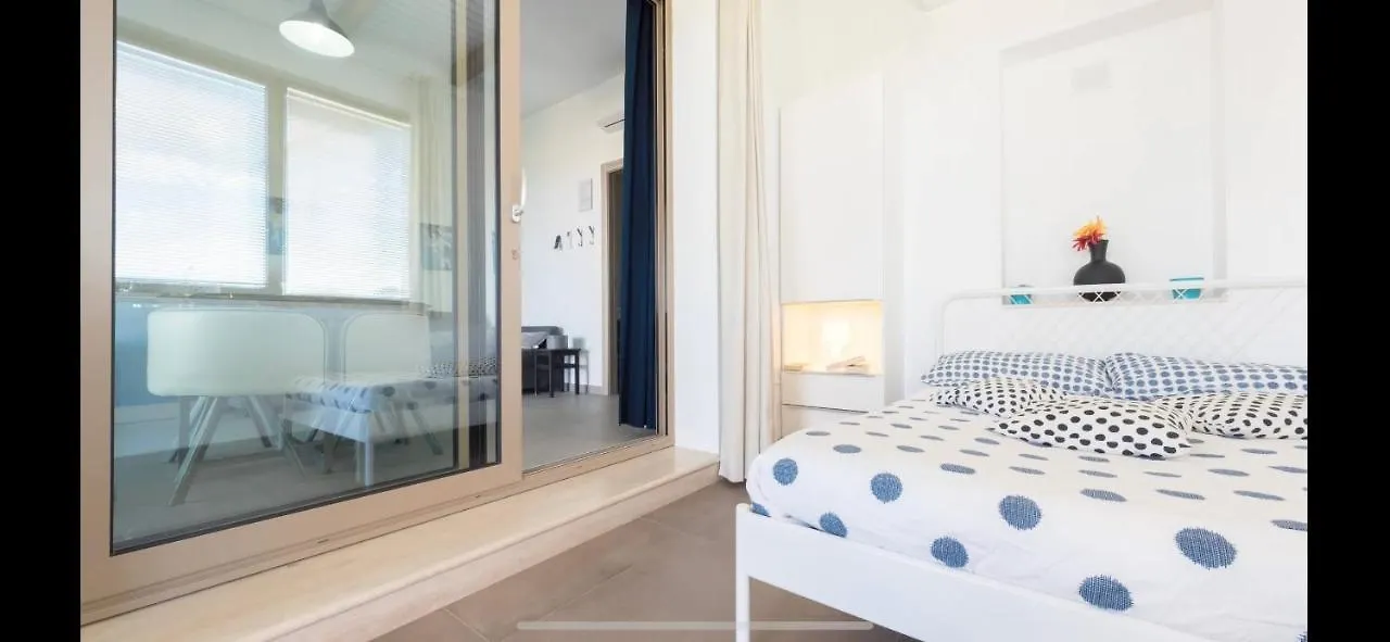 Arabel Villas レイタニ 0*,