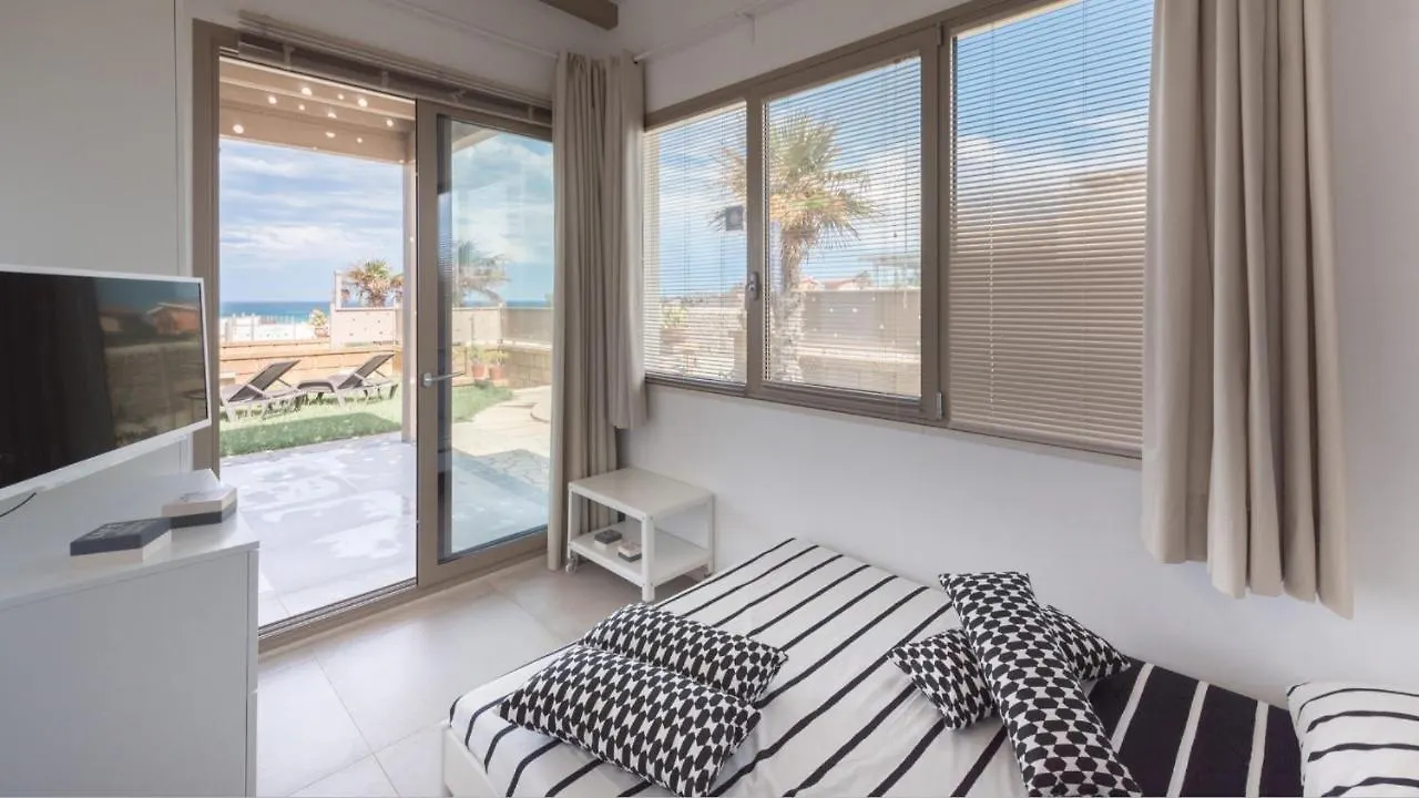Arabel Villas レイタニ